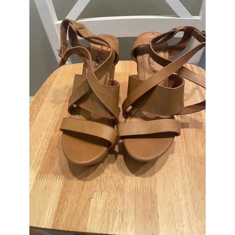 Pre-Owned Red Circle Women's Tan Leather Wedge Heels, Size 8.5, $15, B51